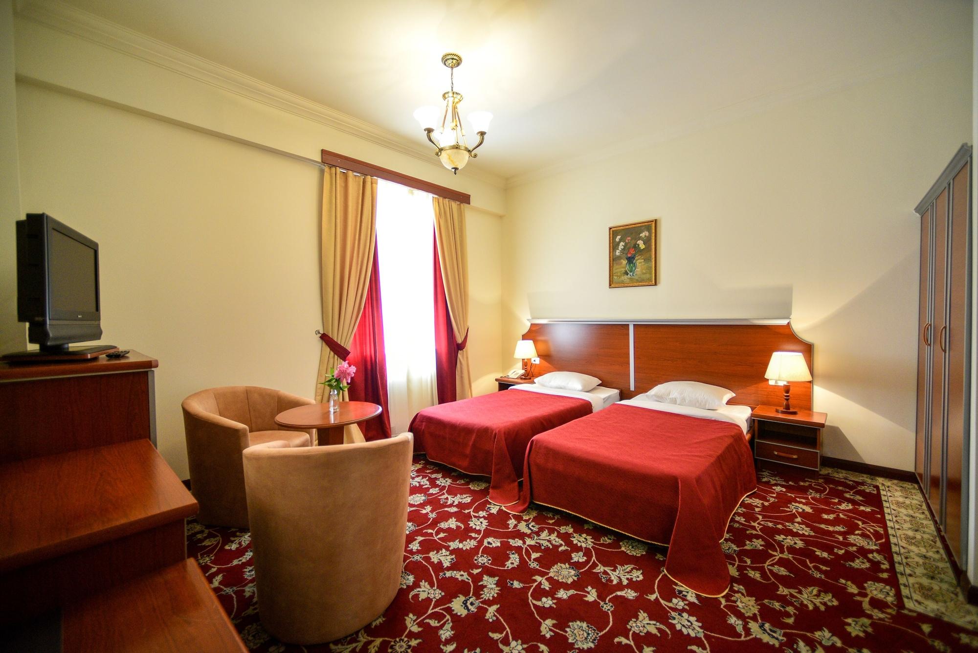 Metropol Hotel Yerevan Ngoại thất bức ảnh